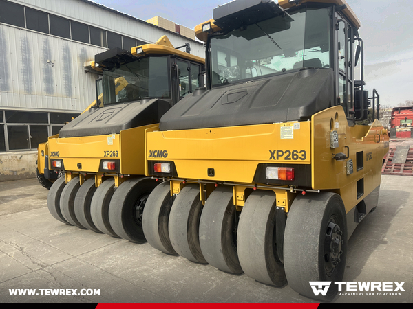 Algeria - 2 units XCMG Pneumatic Roller XP263