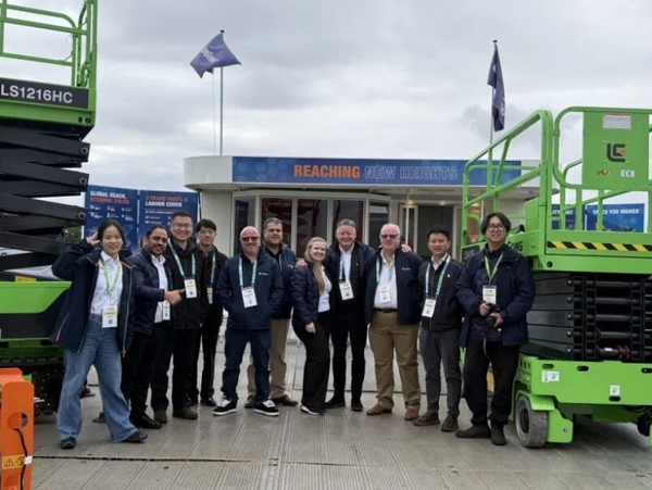 LIUGONG Unveils Electric Innovations at UK's Vertikal Days