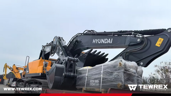 Algeria - 2 Units HYUNDAI HX220HD Hydraulic Excavator