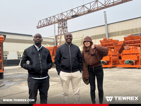 Burundi Clients Visited HUALONG Factory