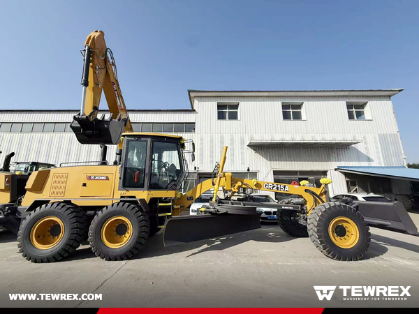 Tajikistan - 1 Unit XCMG GR215A Motor Grader