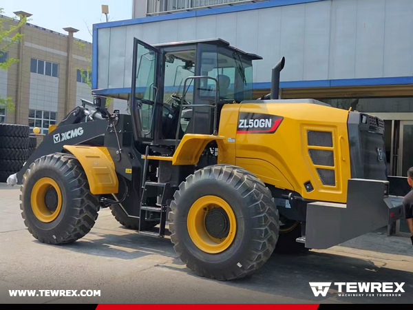 China - 4 Units XCMG ZL50GN & 3 XCMG XC958 Wheel Loaders