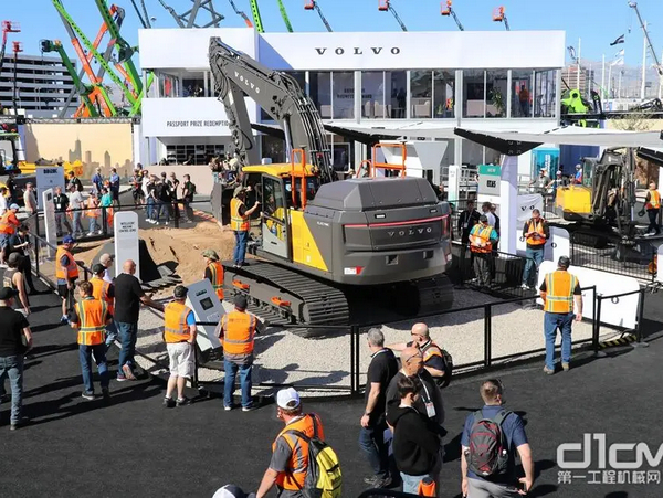 VOLVO Construction Equipment Reshapes Strategy with Rokbak Closure and Portfolio Optimization