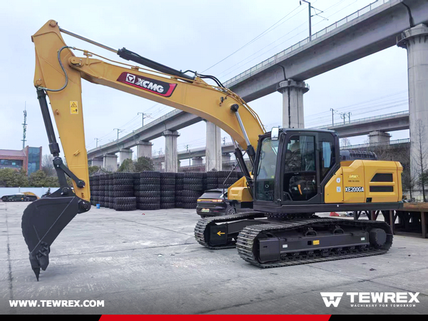 El Salvador - 1 Unit XCMG XE200GA Excavator