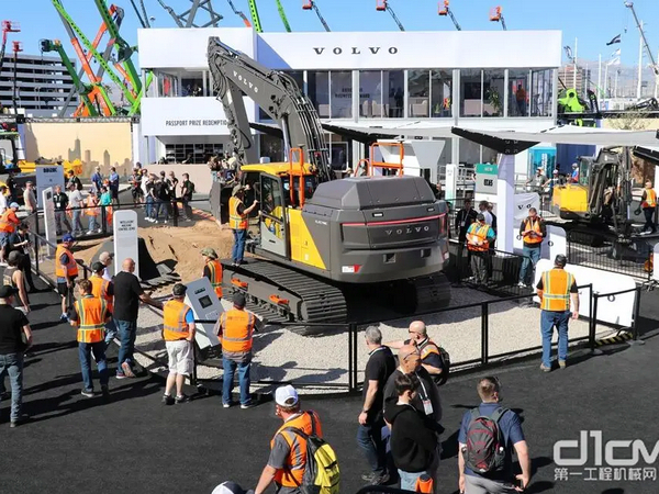 VOLVO Construction Equipment Streamlines Strategy with Rokbak Exit