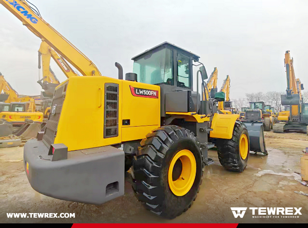 Mozambique - 1 Unit XCMG LW500FN Wheel Loader and 1 Unit XCMG GR215 Motor Grader 