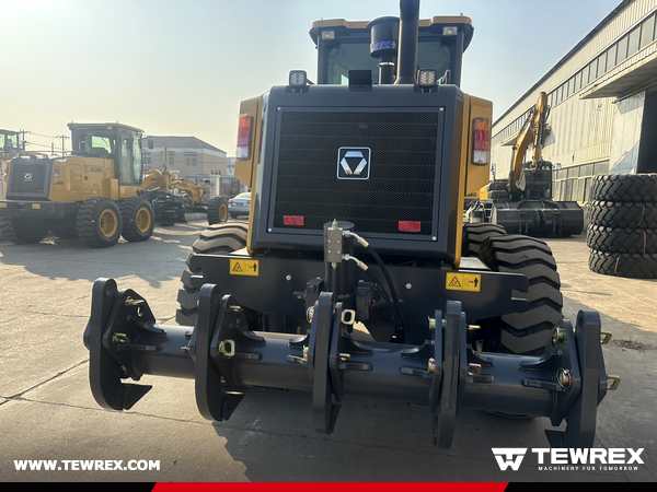 Mozambique - 1 Unit XCMG LW500FN Wheel Loader and 1 Unit XCMG GR215 Motor Grader 