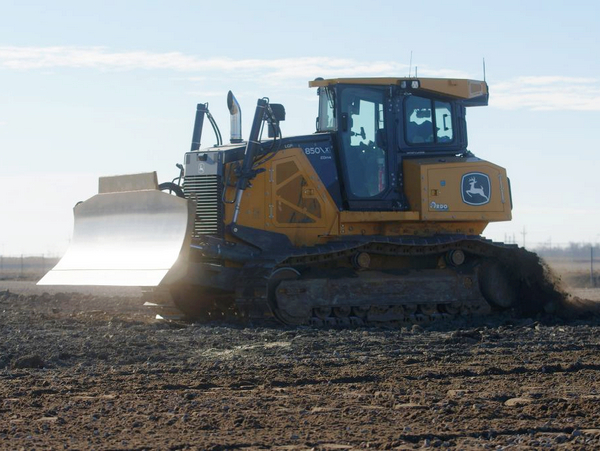 John Deere Unveils 2027 Planter Innovations to Boost Precision, Efficiency, and Crop YieldsJohn 