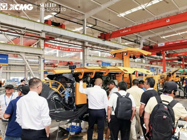 XCMG Wraps Up 8th International Customer Festival with Over $1 Billion in Orders