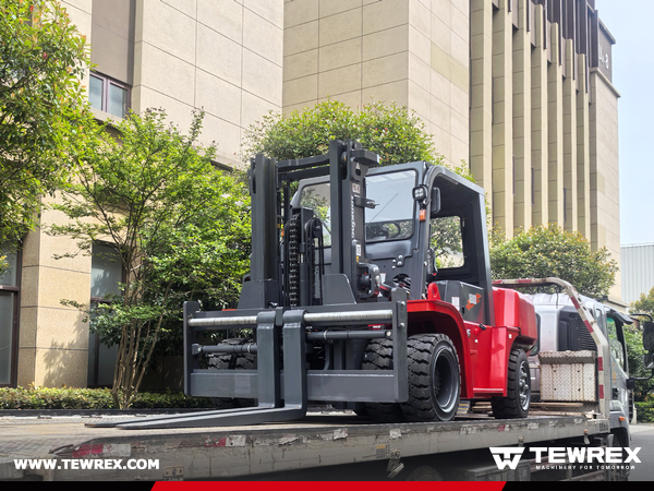 UK - 1 Unit LONKING LG80DT Container Forklift 