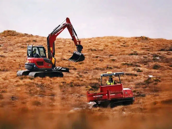 YANMAR and HITACHI Construction Machinery Explore Compact Equipment Collaboration