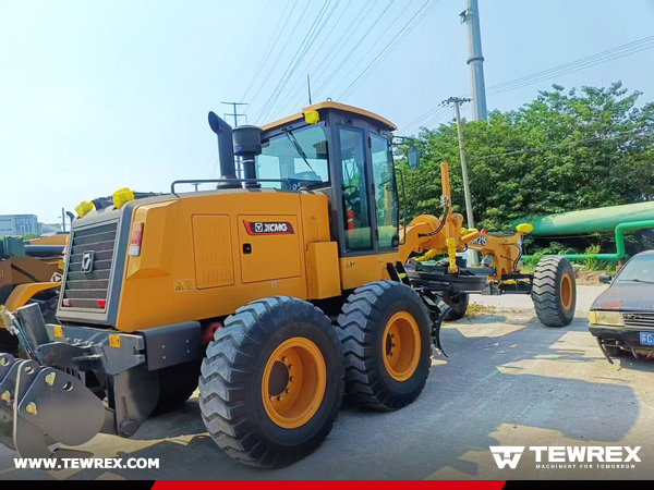 Côte d'Ivoire - 1 Unit XCMG GR215 Motor Grader