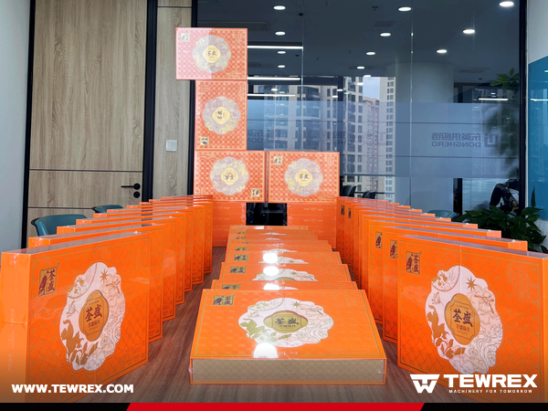 TEWREX Team Celebrates Mid-Autumn Festival with Warm Wishes