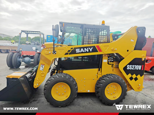 Venezuela - 1 Unit SANY SS270V Skid Steer Loader & 2 HELI Forklifts